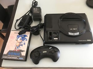 Console Megadrive et Sonic The Hedgehog - Megadrive