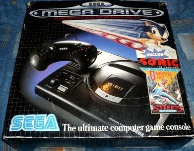 Console Megadrive et Sonic et Streets of Rage en boîte - Megadrive