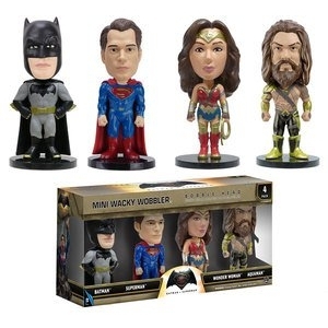 Figurine Batman vs Superman Dawn of Justice Mini Wacky Wobbler 4 Pack - Figurine