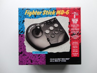 Fighter Stick MD 6 en boîte - Megadrive