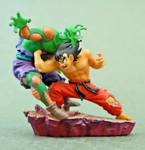 Figurine VKH Dragon Ball Z - Goku vs Piccolo - Figurine