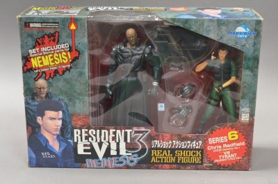 Figurines Resident Evil 3 Nemesis Series 6 - Chris Redfield (Code: Veronica Vers.) vs. Tyrant (Resident Evil 2 Vers.) - Figurine
