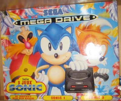 Console Megadrive et Sonic Compilation en boîte - Megadrive