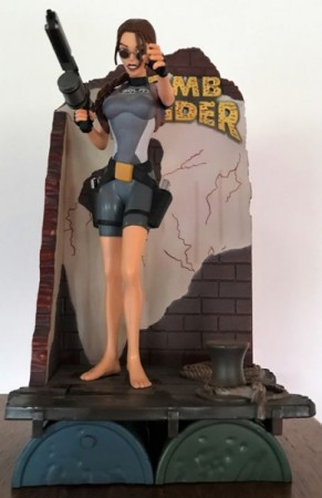 Figurine Lara Croft In Wet Suit - Tomb Raider  - Figurine